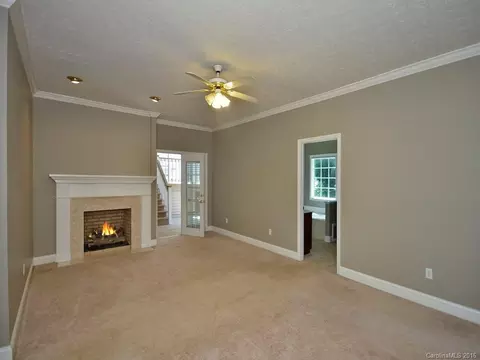 744 Redfield Dr, Clyde, NC 28721 photo 9