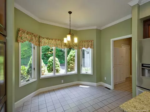 744 Redfield Dr, Clyde, NC 28721 photo 8