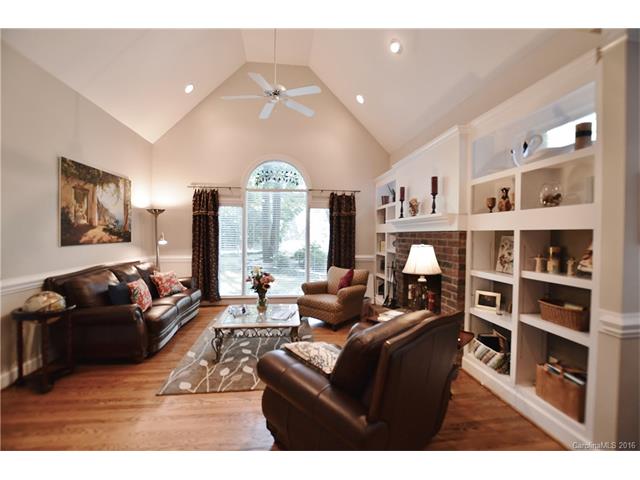 635 Watson St, Davidson, NC 28036 photo 3