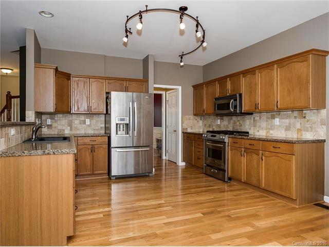 433 Saint George Rd, Fort Mill, SC 29708 photo 9