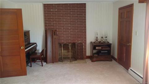 226 Tomlin Rd, Harmony, NC 28634 photo 17