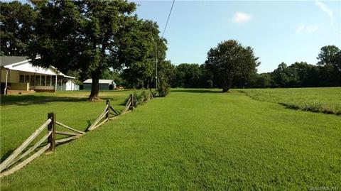 226 Tomlin Rd, Harmony, NC 28634 photo 8