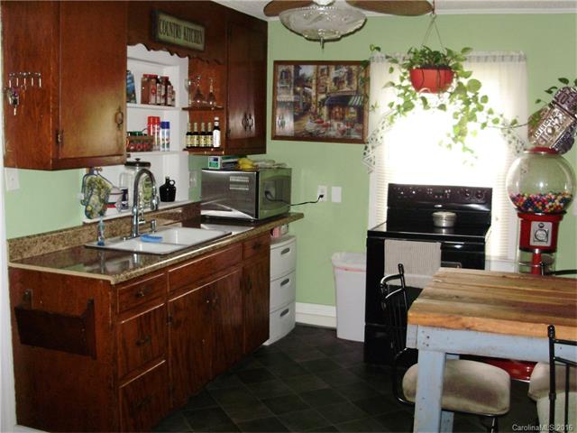 320 E 20th St, Kannapolis, NC 28083 photo 10