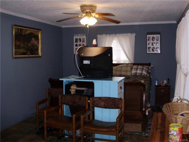 320 E 20th St, Kannapolis, NC 28083 photo 12