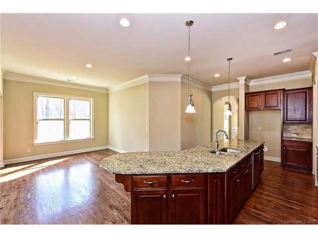 1210 Vickery Dr, Matthews, NC 28104 photo 6