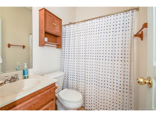 9176 Glenashley Dr, Cornelius, NC 28031 photo 10