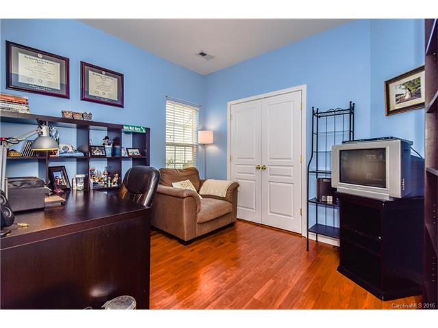 9176 Glenashley Dr, Cornelius, NC 28031 photo 11