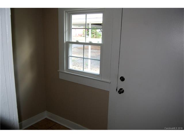 601 11th St, Kannapolis, NC 28083 photo 9