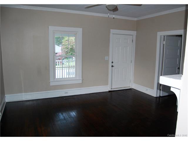 601 11th St, Kannapolis, NC 28083 photo 5