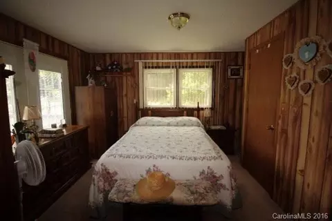 481 Worley Rd, Marion, NC 28752 photo 4