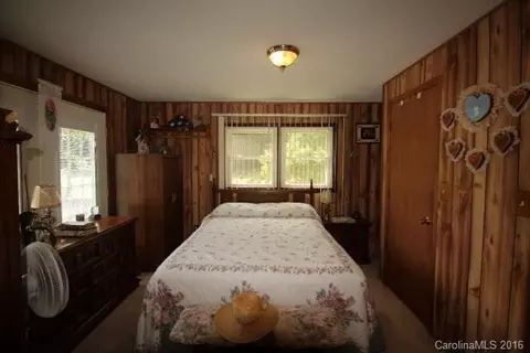 481 Worley Rd, Marion, NC 28752 photo 5