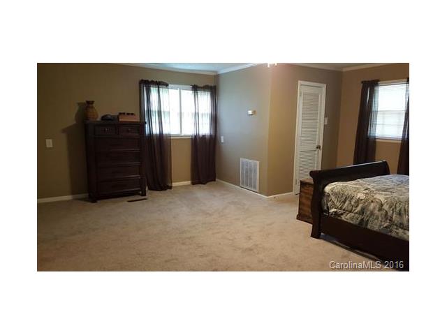 974 Suttle Rd, Lancaster, SC 29720 photo 9