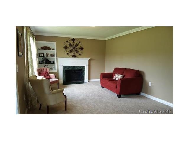 974 Suttle Rd, Lancaster, SC 29720 photo 2