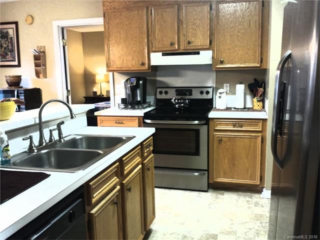 1621 Mackenzie Ln, Monroe, NC 28110 photo 5