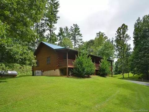 24 Thistle Rdg, Clyde, NC 28721 photo 3
