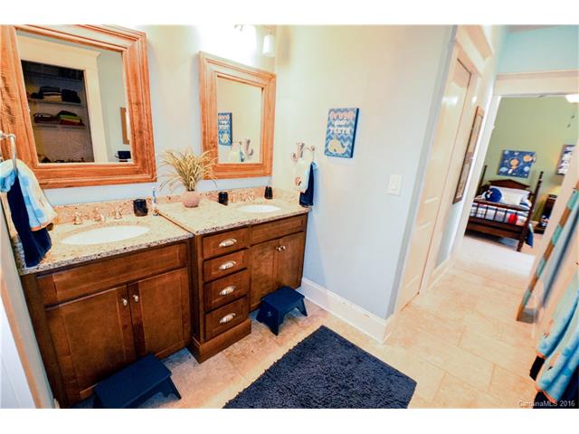 1024 Periwinkle Ln, Fort Mill, SC 29708 photo 19