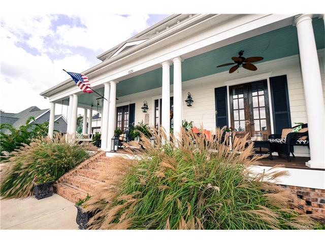 1024 Periwinkle Ln, Fort Mill, SC 29708 photo 2