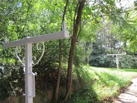 143 Lyons Mountain Rd, Brevard, NC 28712 photo 12