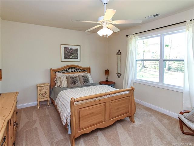 521 Daventry Ct, Clover, SC 29710 photo 16