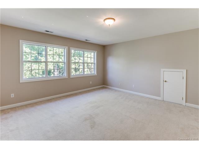 17004 Winged Oak Way, Davidson, NC 28036 photo 10