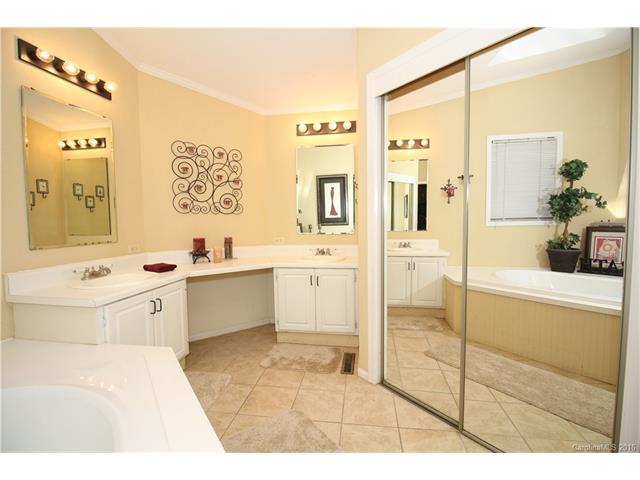 406 E 26th St, Kannapolis, NC 28083 photo 14