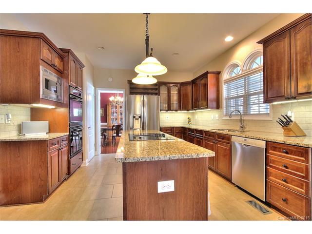 2010 Applebrook Dr, Monroe, NC 28110 photo 8