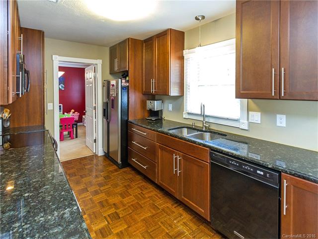 308 Epperstone Ln, Matthews, NC 28105 photo 6