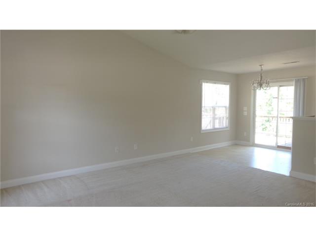 522 Locust St, Kannapolis, NC 28081 photo 2