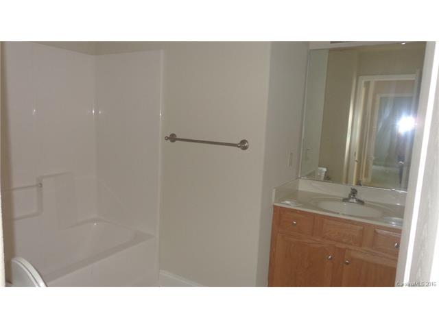 522 Locust St, Kannapolis, NC 28081 photo 4