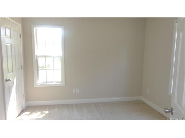 522 Locust St, Kannapolis, NC 28081 photo 3