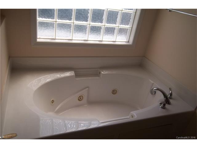 1306 Overhill Rd, Salisbury, NC 28144 photo 10