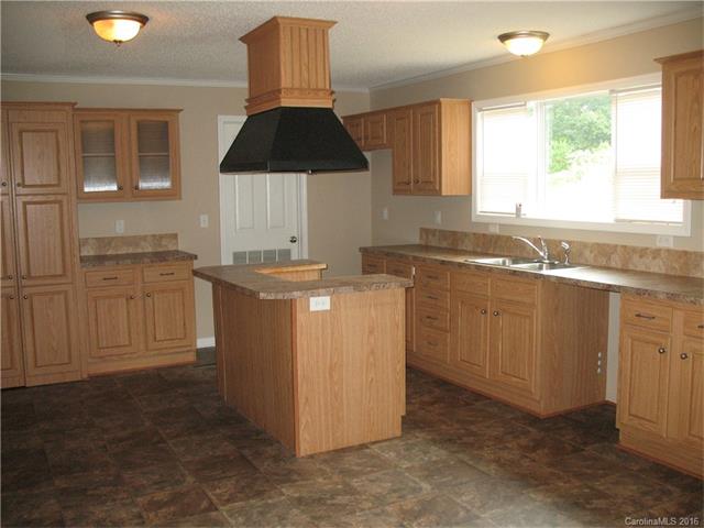 1890 Redmon Rd, Marshall, NC 28753 photo 6