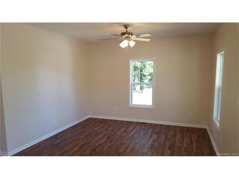 22 Hawthorne St, Concord, NC 28027 photo 3