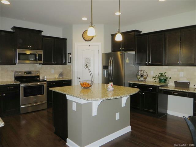 2029 Topaz Plz, Davidson, NC 28036 photo 12