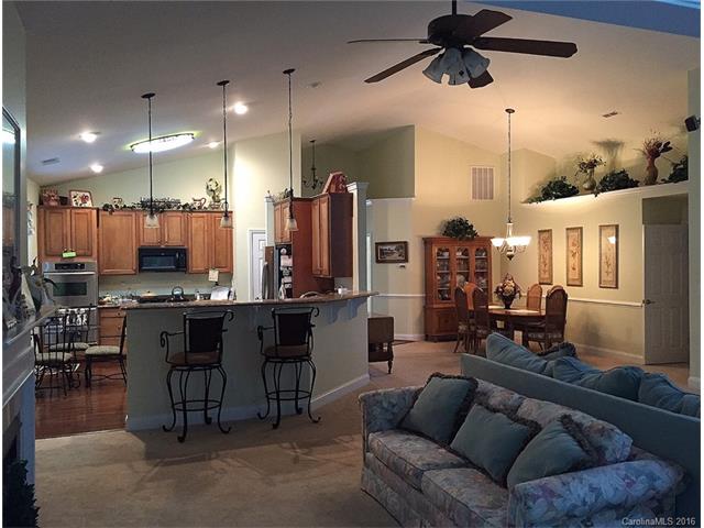 826 Platinum Dr, Fort Mill, SC 29708 photo 5