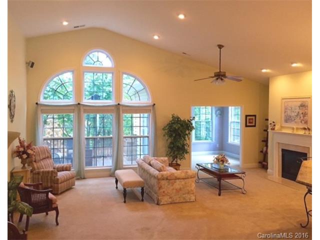 826 Platinum Dr, Fort Mill, SC 29708 photo 3