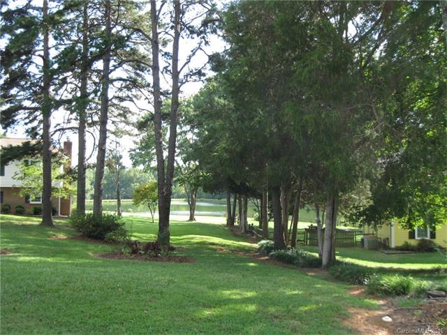 14101 Hackamore Dr, Matthews, NC 28105 photo 24