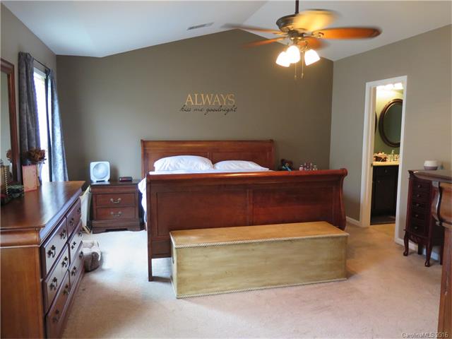 210 Lind Point Ln, Monroe, NC 28110 photo 9