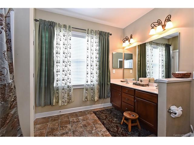 10107 Falling Leaf Dr, Concord, NC 28027 photo 22