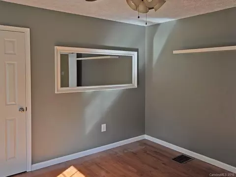 17 Fox Run Dr, Fairview, NC 28730 photo 13