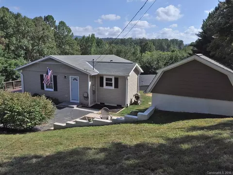 17 Fox Run Dr, Fairview, NC 28730 photo 3