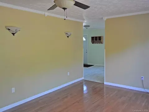 17 Fox Run Dr, Fairview, NC 28730 photo 7