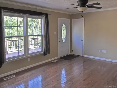 17 Fox Run Dr, Fairview, NC 28730 photo 9