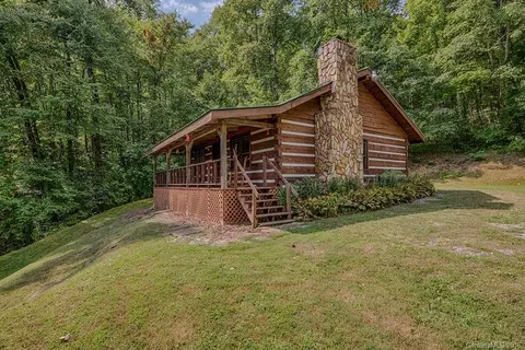 125 Orchard Ln, Sylva, NC 28779 photo 2