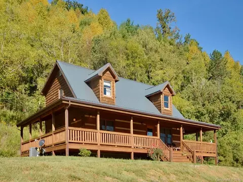 65 Blazing Star Ln, Clyde, NC 28721 photo 1