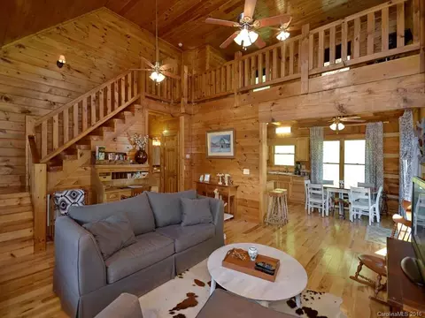 65 Blazing Star Ln, Clyde, NC 28721 photo 5