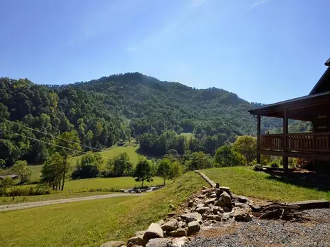 65 Blazing Star Ln, Clyde, NC 28721 photo 21