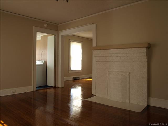 708 Packard Ave, Kannapolis, NC 28083 photo 2