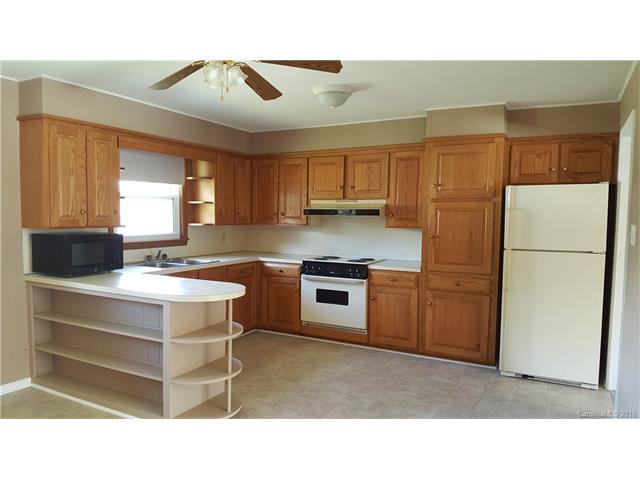 2138 Reeves Rd, Lancaster, SC 29720 photo 3