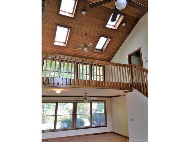 1291 Dula Rd, Spruce Pine, NC 28777 photo 3